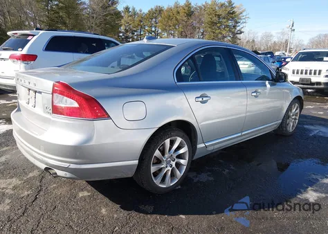 2014 Volvo S80 T6 z USA, uszkodzony, nr VIN YV1902AH1E1180382